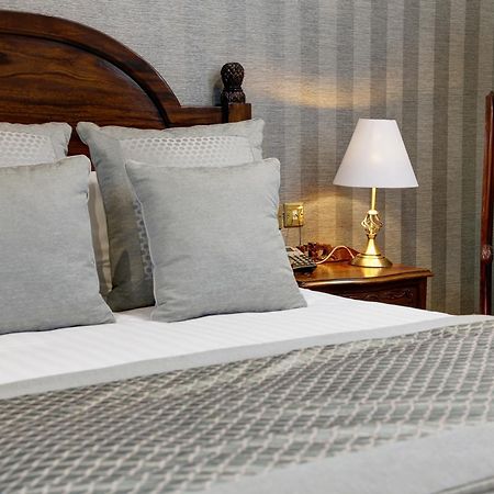 Mere Court Hotel Knutsford Habitación foto