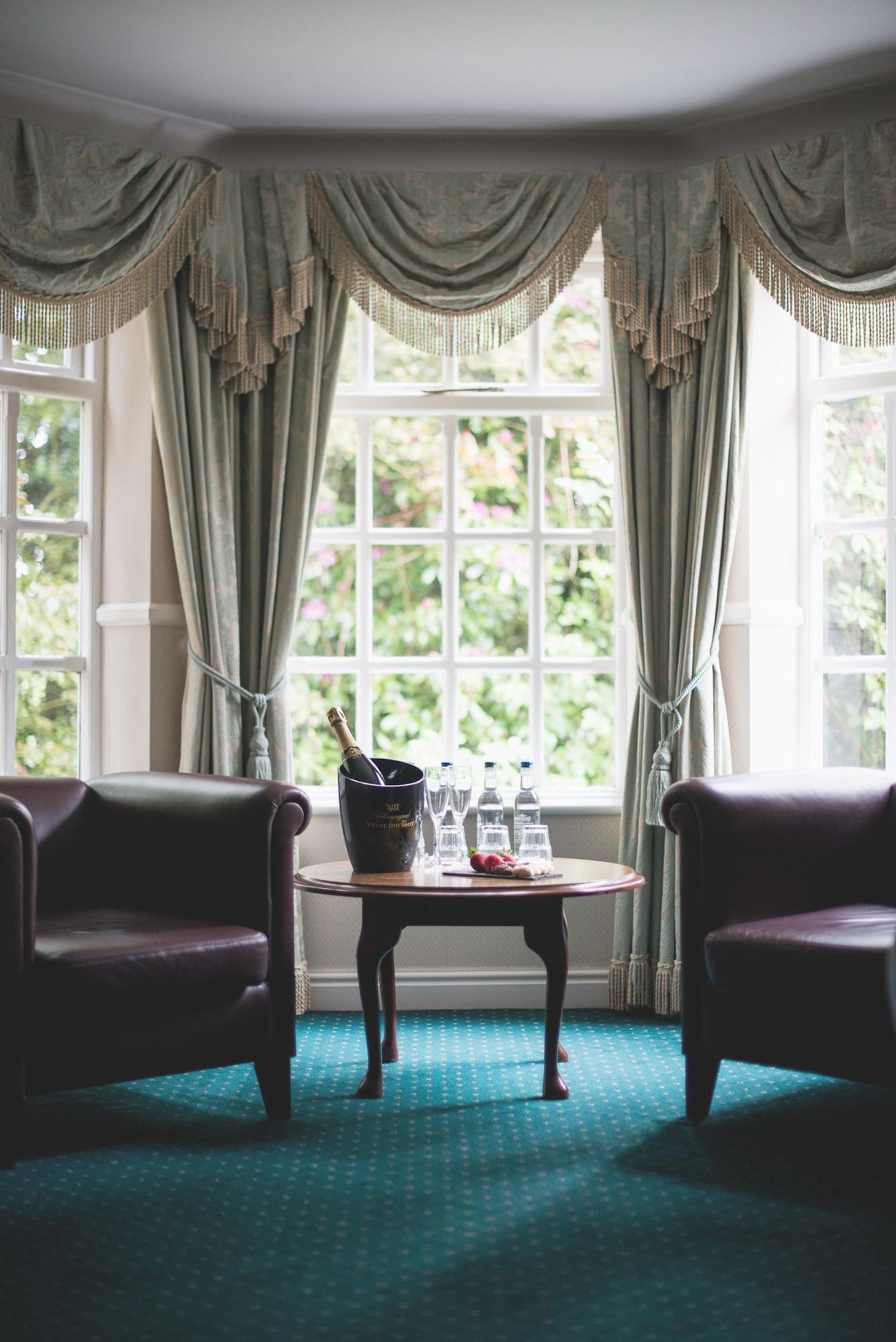 Mere Court Hotel Knutsford Exterior foto